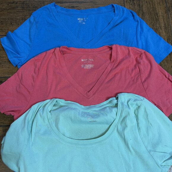 Merona Women's Ultimate Short Sleeve T shirt Lot of 3 Blue Pink Green - Picture 3 of 4